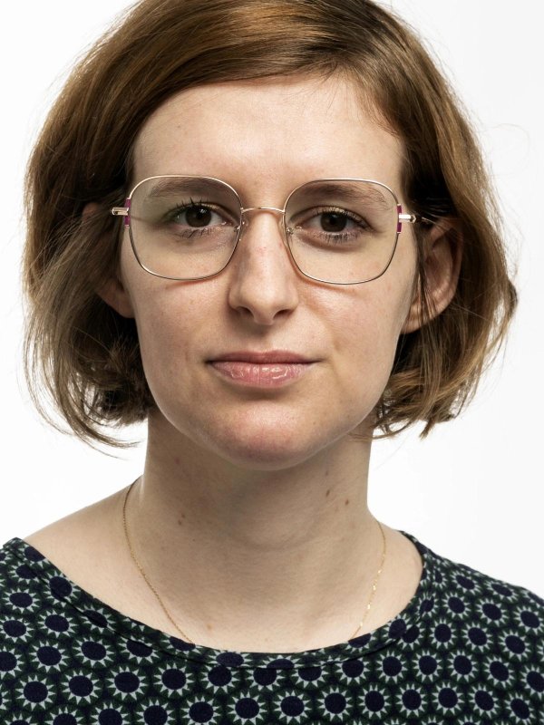 Alison  MARTIN 