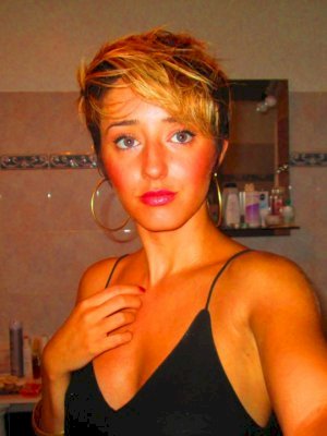 Clara COSTE