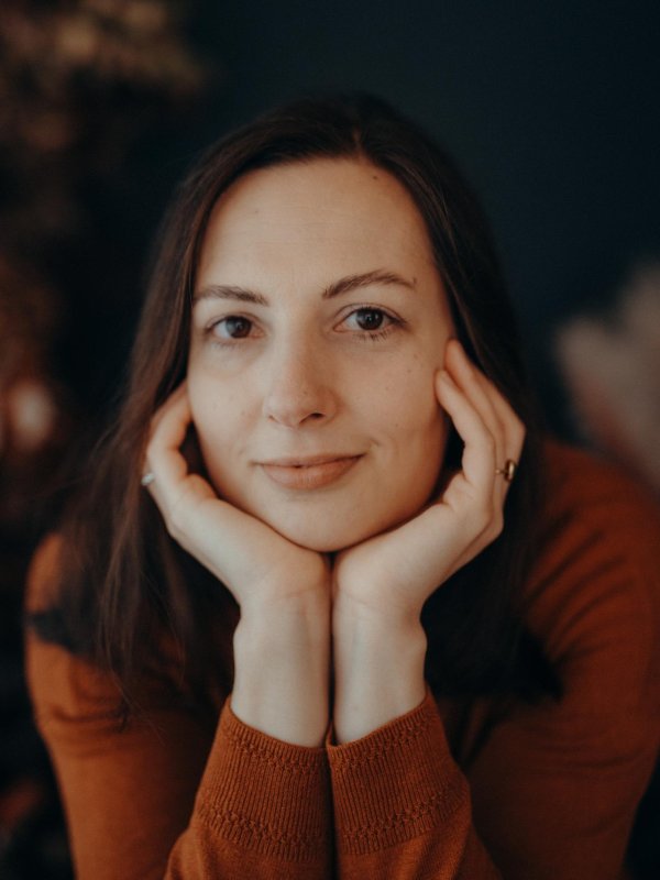 Zoé Manhes