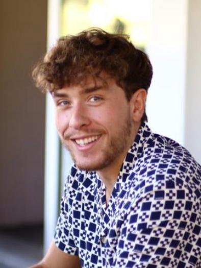 Leo Molina