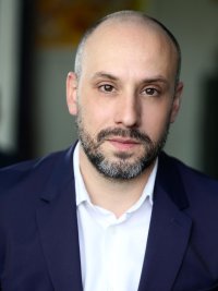 Julien costume
