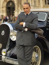 FILM DEGAULE