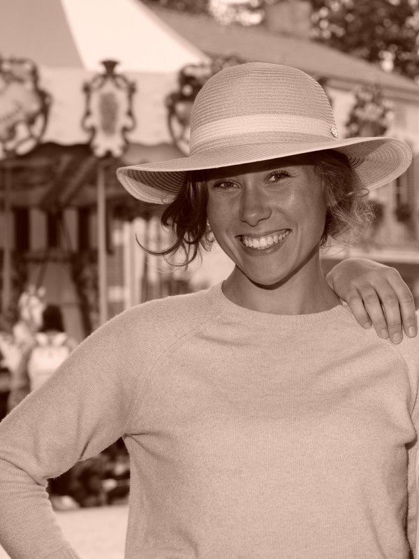 Caroline ROBERGE