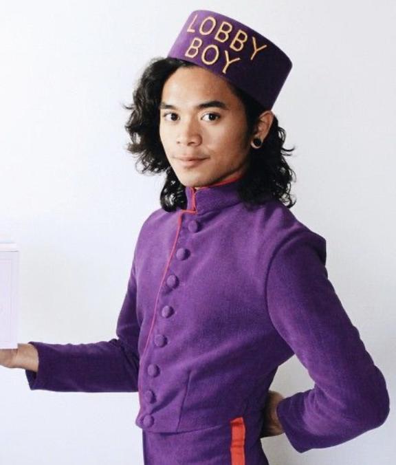 Comédien : Lobby boy publicité de mode