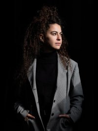 Portrait 3/4