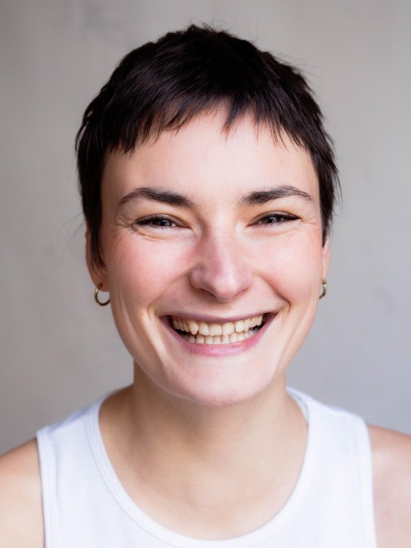 Malou  Decleire-Pambaguian