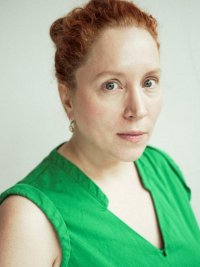 Oriane Caulet portrait vert