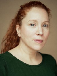 Oriane Caulet portrait ponytail