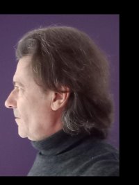 Profil gauche
