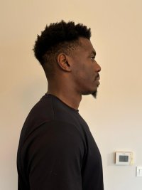 Profil gauche Y.Z