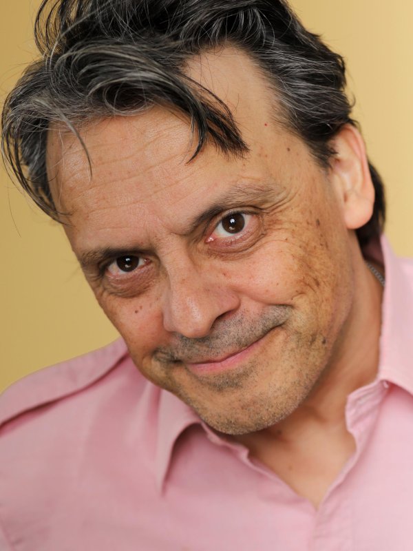 Simon DONIOL VALCROZE