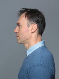Profil gauche
