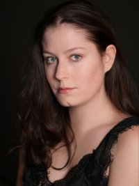 Alexandra Scott 