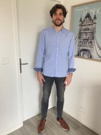 Cyril BAROU - Selfie plein pied