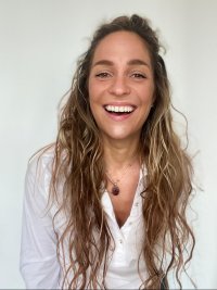 Emily Van Bel - pola rire