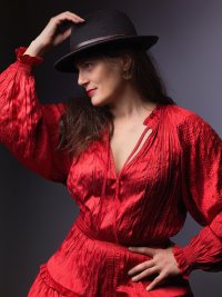 Céline EWAR
