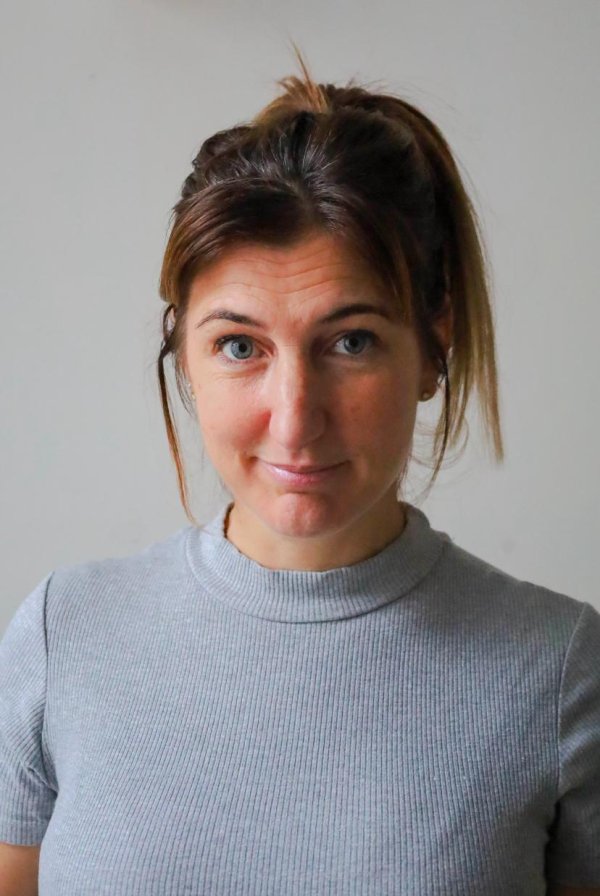 Caroline  Broulhet 
