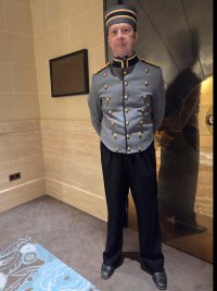 Groom / Liftier