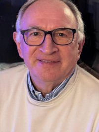 Robert  Maguet 