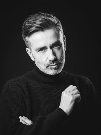 Portrait 2