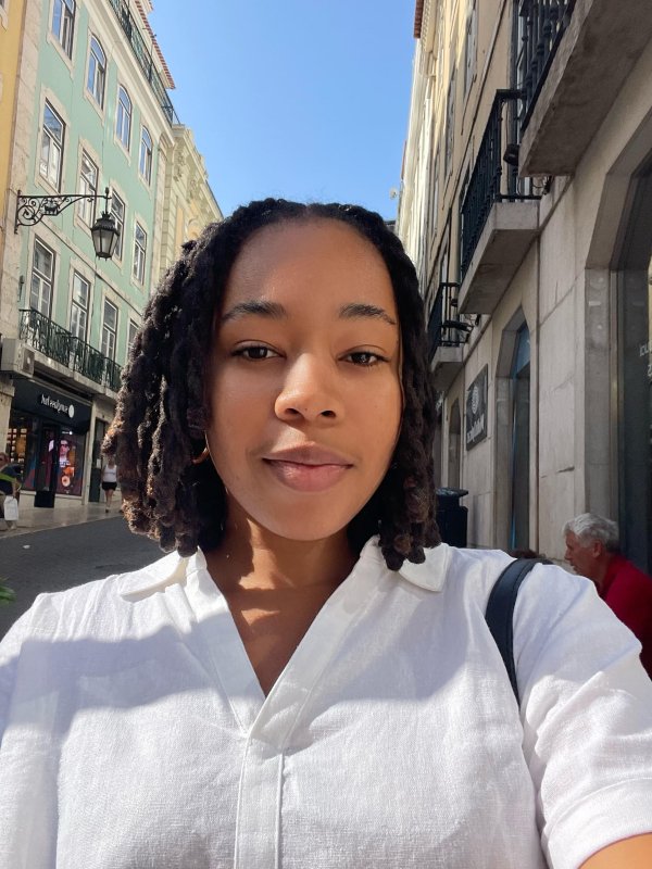 Annaëlle Sinivassin