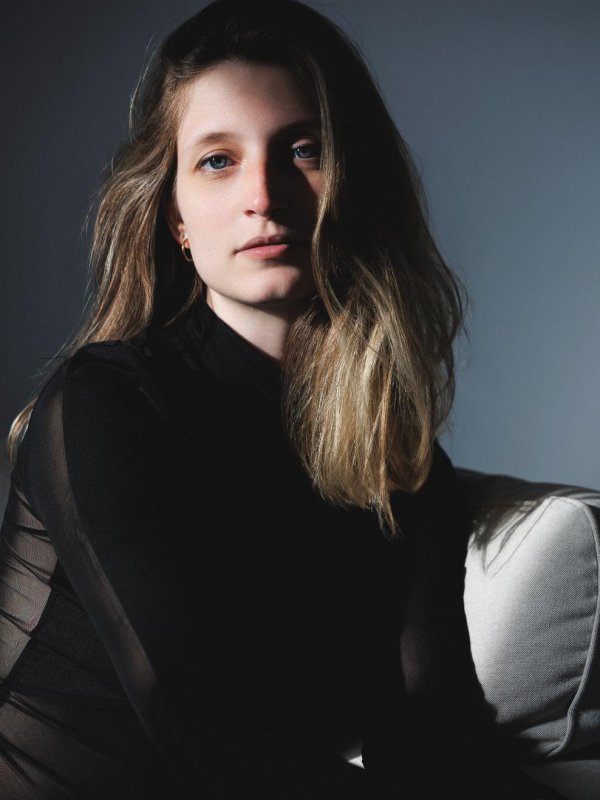 Céline.in.frame