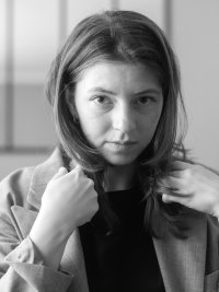 Costume noir et blanc