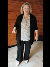 Mathilde Wambergue en pied