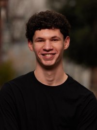 Maxime KERVA sourire