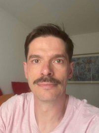 Selfie J Rogez 27 mai 2026 Moustache