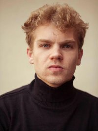 Portrait (3)
