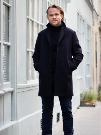 Loic Guingand   Photo en pied   06 82 87 76 35