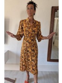 Valérie Heylbroeck 06 10 36 06 53 valeriecourquin@icloud.com Robe J