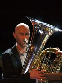 tuba classique