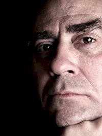 gilles castegnaro