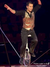 Antoine Cirque Pour Vous