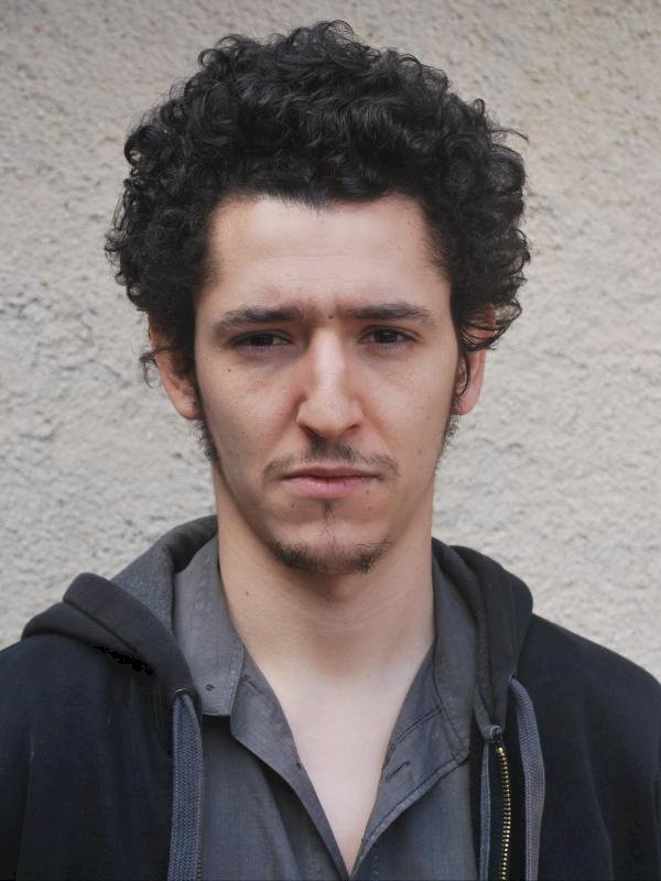 yannis ambrogiani