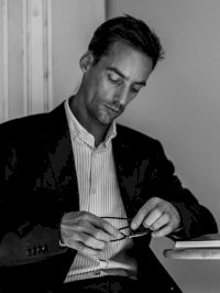 Eddy  Thebault 