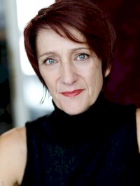 Evelyne MOISSON-BONNEVIE