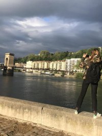 Shooting Lyon