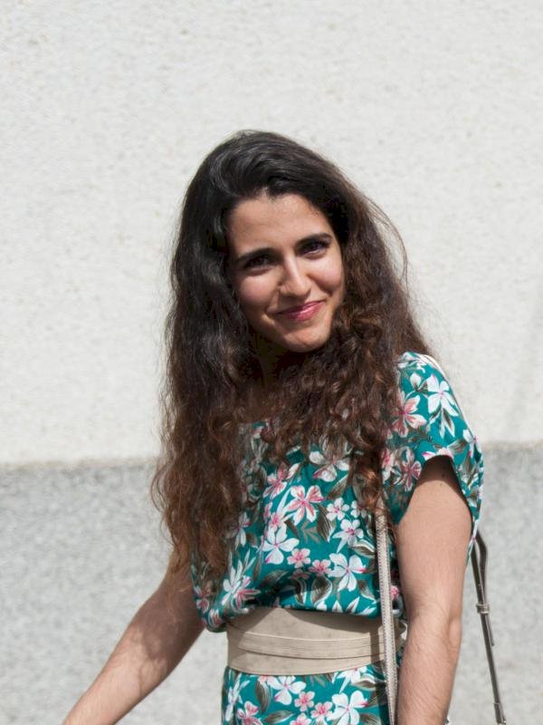 LÉA FIROUZI