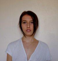 Nina Bricard