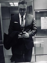 costume