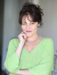 ANGELIQUE MAGNAN
