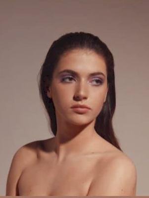 Coline DE LA GATINAIS