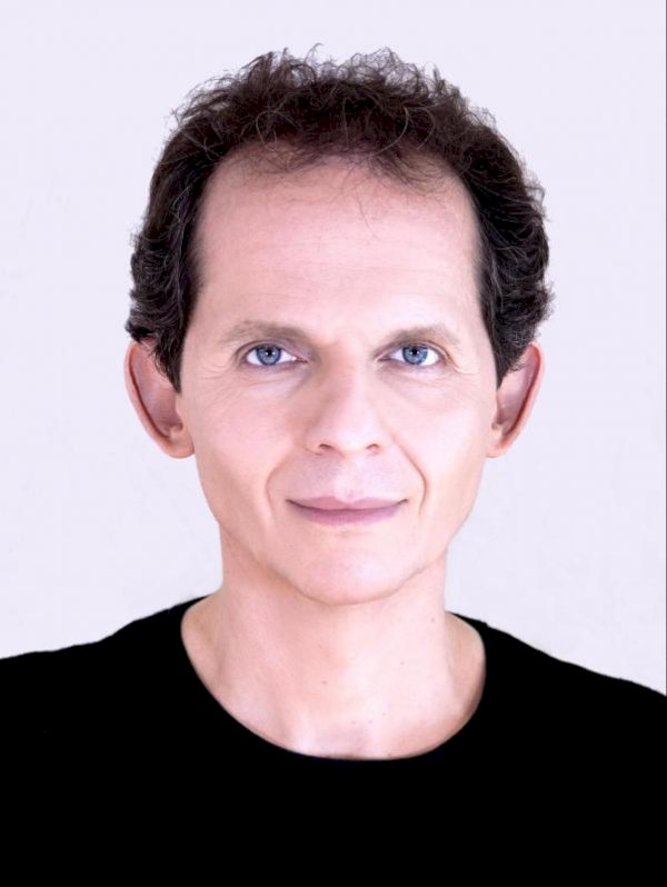 PAUL STAÏCU