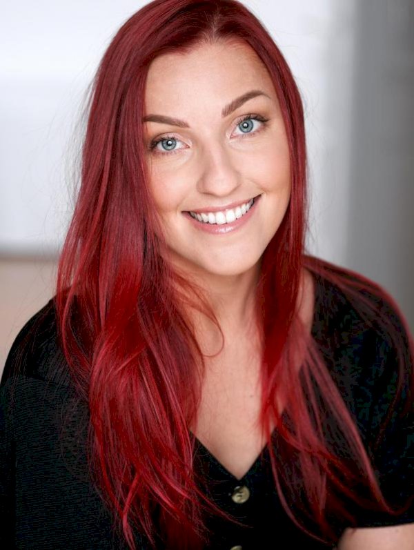 MELODIE AVEZARD