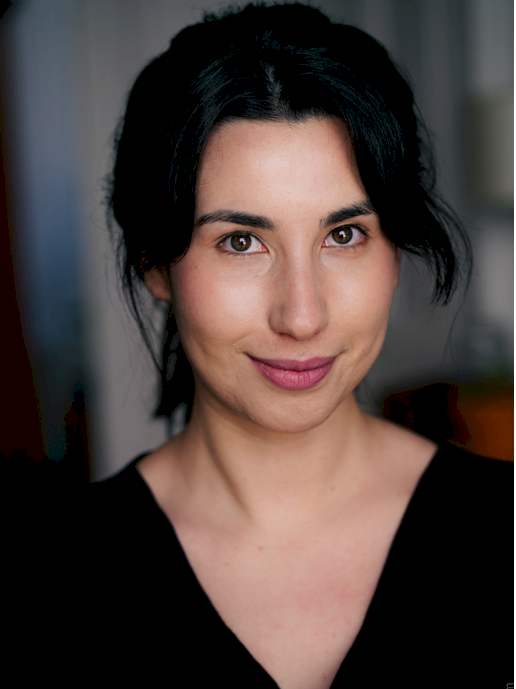 Donia  Joubert