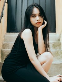 Trinh est sérieuse