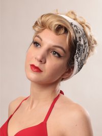 Pin up